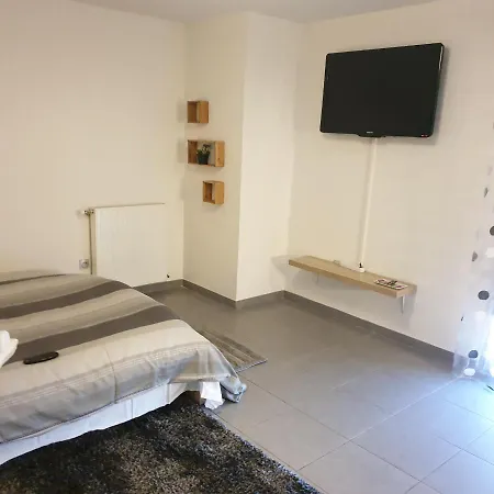 Paisible Studio Apartment *